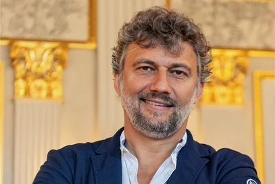 Der international renommierte Opernsänger und Star-Tenor Jonas Kaufmann kommt für Fernsehaufzeichnungen am 23. November in die Sankt Annenkirche nach Annaberg-Buchholz.
