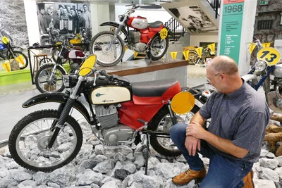 Im Zschopauer Enduro-Museum war Graeme Lewis fasziniert von den ausgestellten Motorrädern.