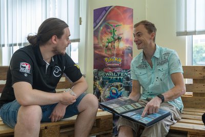 Turnier-Veranstalter Kai Hottelmann (rechts) hat sich mit Florian Kreusel einen erfahrenen Schiedsrichter und weitere gute Leute ins Orga-Team geholt.