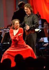 Vor 550 Besuchern traten Frank Unger und Sabine Jordan beim Bühnenball in Freiberg auf. 