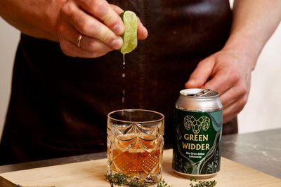 „Green Widder“ ist keine Aroma-Limo – Zill & Engler setzt auch hier auf althergebrachtes Handwerk.