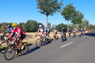 54 wagen sich auf die große Runde - 