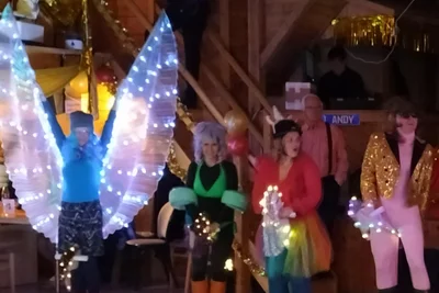 Mit Humor haben die Neuhausener Narren die Pferdeshow Apassionata auf die Schippe genommen.