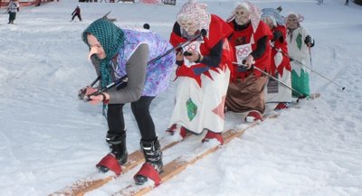 Ob die Hirschkopf-Hexen in Carlsfeld Neuschnee herbeizaubern können?