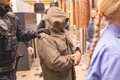 Der Prozess gegen den 49-jährigen Angeklagten hatte am 10. November am Zwickauer Landgericht begonnen.