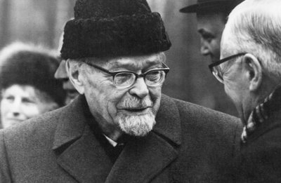 Ein zeitgenössischer Kritiker nannte ihn den "geistigen Führer der Kunst unserer Tage": Karl Schmidt-Rottluff. Das Foto zeigt ihn in den 1970er-Jahren. 