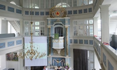 Blick in die Gornsdorfer Kirche. Sie wurde nach einer Bauzeit von zwei Jahren am 22. September 1822 eingeweiht. 