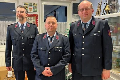 Michael Knoth ist Stadtwehrleiter, Tino Hocke und Ronny Hofmann (v.l.) sind Stellvertreter der Freiwilligen Feuerwehr Frankenberg.