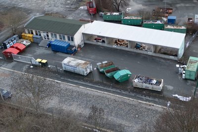 Auch der Landkreis-Wertstoffhof in Plauen hat am 3. Juni kürzer geöffnet.