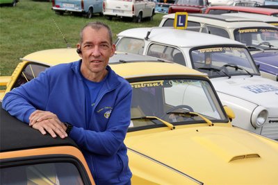 Thomas Winkelmann ist der Vorsitzende des Trabant Clubs Zwickau. Der hat am Wochenende das 15. Trabant- und Ostfahrzeugtreffen auf dem Flugplatz Zwickau ausgerichtet.
