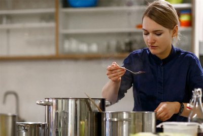 Hanna Lehmann, die in Ottendorf das Restaurantprojekt „Mycel“ betreibt, verbringt Heiligabend bei der Familie.