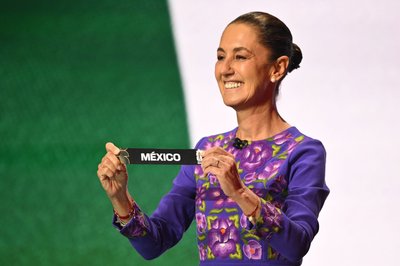 Claudia Sheinbaum war auch bei der WM-Auslosung dabei. (Archivbild)