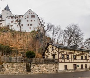 Die Gaststätte "Alt-Schwarzenberg" soll im nächsten Jahr wieder öffnen. Bis dahin wird das Gebäude vom Keller bis zum Dach erneuert.