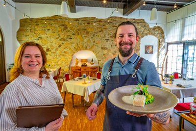 Antje und Ronny Pester in der „Ratsstube“ in Limbach-Oberfrohna: „Wir nutzen die Zeit, um mal runterzukommen.“
