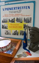 DDR-Pioniergeschichte mit Bezug zur Stadt ist ein Ausstellungsthema.