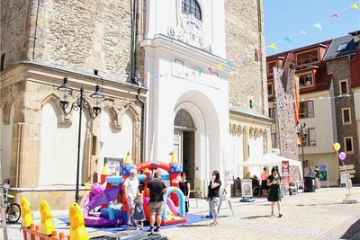 Auf dem Buttermarkt ist wieder die Familienwelt zu finden.