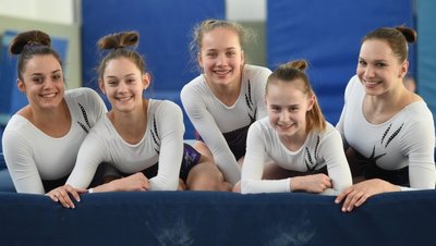 Für Chemnitz starten Pauline und Helene Schäfer, Anuschka Maltzan, Lisa Schöniger und Sophie Scheder (v. l.) in der Bundesliga. Zum Team gehören weiterhin die Österreicherin Lisa Ecker und die Hallenserin Nadja Schulze.