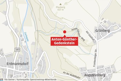 Der Anton-Günther-Gedenkstein befindet sich im Wald direkt am gleichnamigen Wanderweg, der von Flöha hinauf nach Grünberg führt.