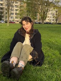 Die 27 Jahre Kunststudentin Miriam Wiskemann aus Halle (Saale) ist für ein Jahr Verwalterin einer schwedischen Insel. 