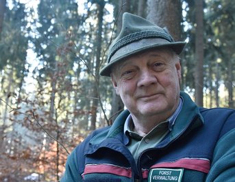 Forstrevierleiter Michael Schubert aus Kottenheide geht in den Ruhestand.