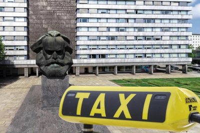 In Chemnitz ein Taxi zu buchen wird einfacher. Foto: Rainer Weisflog/Imago, Toni Söll