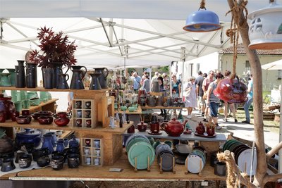 Ein Tipp für Besucher: In den Mittagsstunden ist der Bummel über den Markt meistens etwas entspannter.