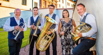 Während des Konzerts mussten sie sich trennen: die Musiker des Münchner Blechbläserquintetts Harmonic Brass. 