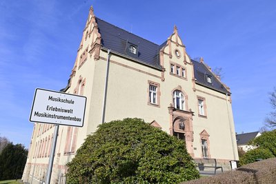 Am Musikschulstandort in Markneukirchen gibt es ab Montag Schnuppertage.