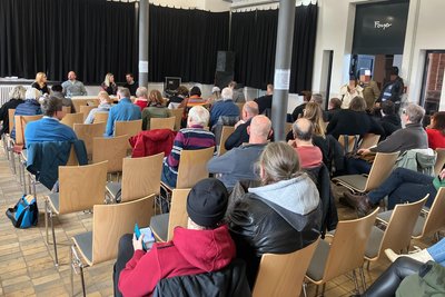 Zahlreiche Bürger kamen am Samstagvormittag zu der Veranstaltung.