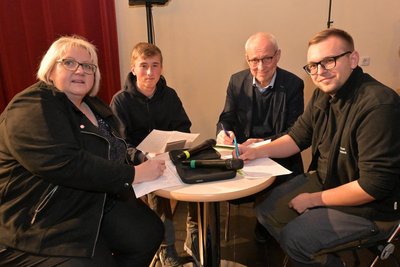In der Jury saßen dieses Mal Susanne Schlesinger, Jacob Helm, Bürgermeister Uwe Staab und Max Uhlig (von links).