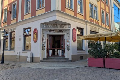 Das Café in der Nähe des Freiberger Obermarktes wird seit 1911 von Familie Hartmann betrieben.