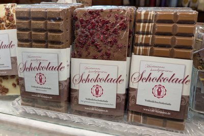 Die Schokolade stellt die Konditorei Hartmann selbst her.