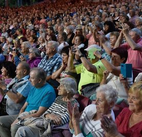 Die Fans der Musiker aus Südtirol waren begeistert und sparten nicht mitApplaus.