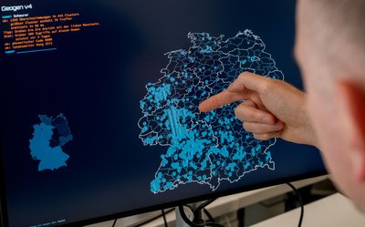 Namenscluster im Südwesten: Es ist wahrscheinlich, dass die Ursprünge des eingegebenen Familiennamens dort liegen.