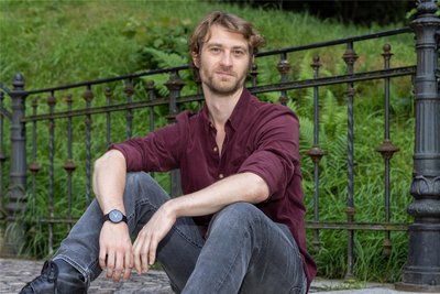 Geboren in der Nähe von Bremen, hat es Schauspieler Rouven Klischies nach acht Jahren in Hamburg und drei Jahren in Heilbronn nun ins Erzgebirge verschlagen.