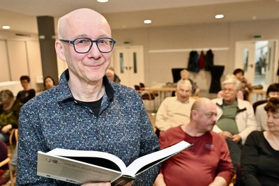 Der Gornsdorfer Heimatforscher Steffen Scholtz hat aus seinem Buch gelesen.