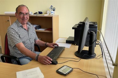 Der amtierende Schulleiter Thomas Uhlig hat seinen neuen Arbeitsplatz in der Schule bereits eingerichtet.