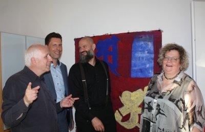 Rolf A. Kluenter, Adrian Peters, Gerit Niebergall und Annette Neuerburg (v. l.) bei der Vernissage.
