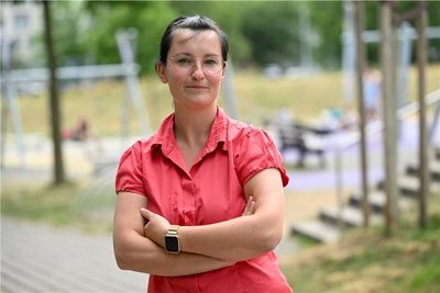 Samantha Hengst hat drei Kinder und ist voll berufstätig. Doch für Urlaub reicht das Geld dieses Jahr nicht.