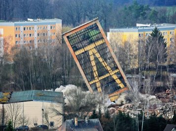 Am 3. März 2021 fiel der 34-Meter-Koloss an der Mülsener Vettermannstraße. 