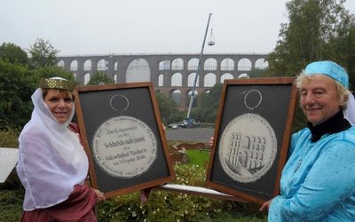 Burgfräuleins vor der Göltzschtalbrücke