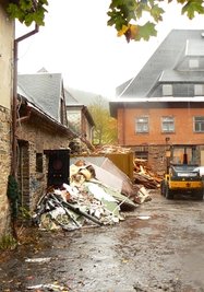 Entkernung des "Alen Clubs"