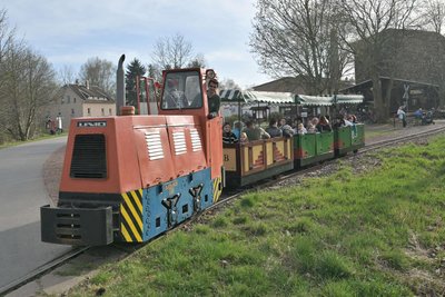 Die Feldbahn in Niederwürschnitz startet wieder in die Saison.