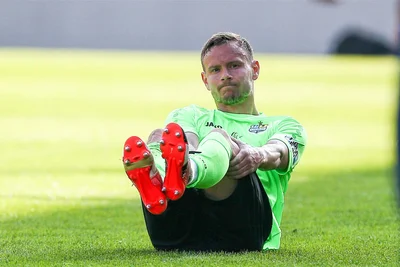 Chris Löwe ist der prominenteste Ausfall des Chemnitzer FC. Im Mai zog sich der ehemalige Bundesligaprofi einen Kreuzbandriss zu. Wann er wieder auf den Platz zurückkehren kann, ist offen.