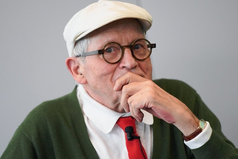 Restless icon: David Hockney turns 85 |  free press