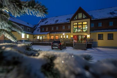 Seit 2006 in Familienhand: das Hotel „Zum Einsiedler“. Jetzt soll es einen neuen Besitzer bekommen.