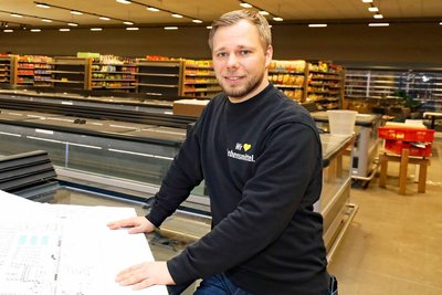 Marktleiter David Reichold schätzt den Standort Fraureuth, der von den Kunden gut angenommen wird.