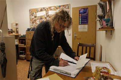 Sozialarbeiter René Leifer: „30 Leute sind eigentlich immer da.“