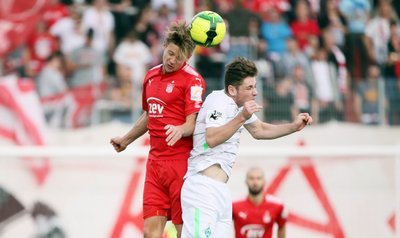 Dem Zwickauer Spieler Bentley Baxter Bahn gelang der Treffer zum 1:0.
