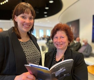 Nora Seitz und Kerstin Seliger (von links) kooperieren mit ihren Vereinen.